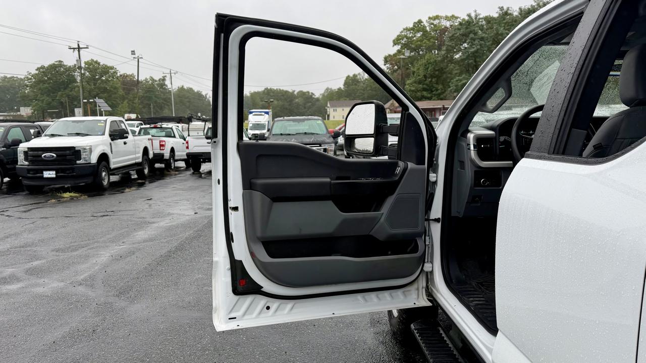 Ford F-250 photo 13