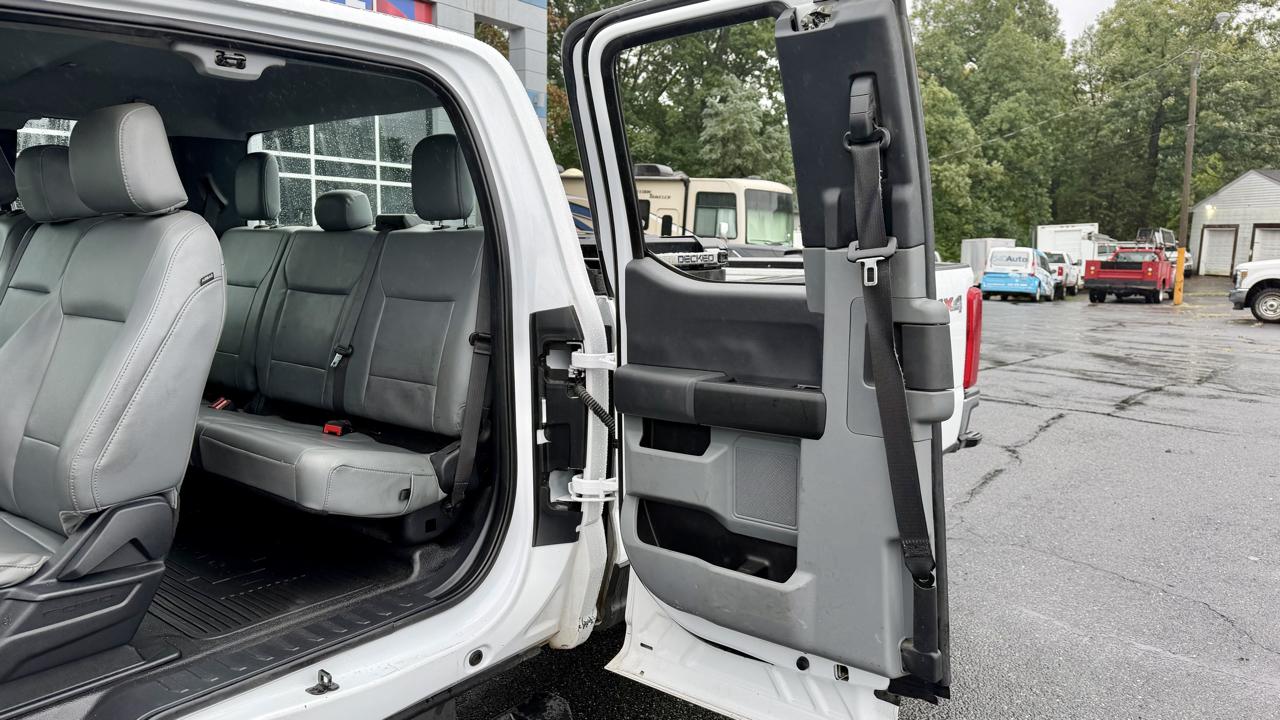 Ford F-250 photo 16