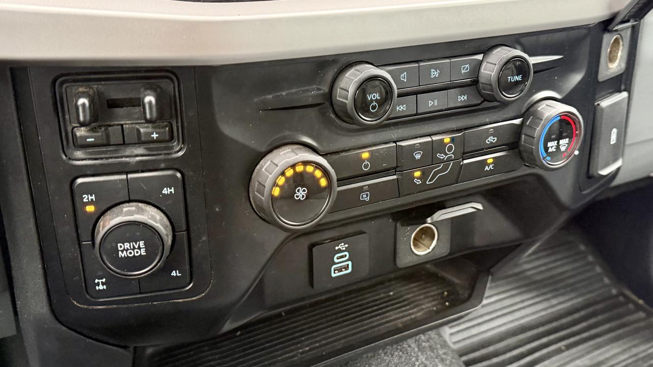Ford F-250 photo 22