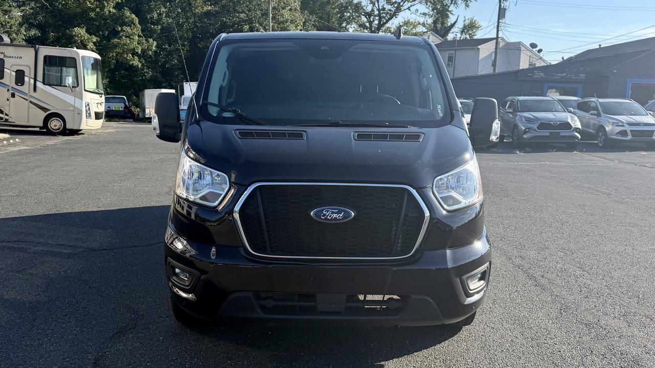 Ford Transit Passenger Wagon  2021