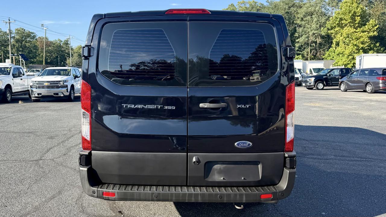 Ford Transit Passenger Wagon  2021