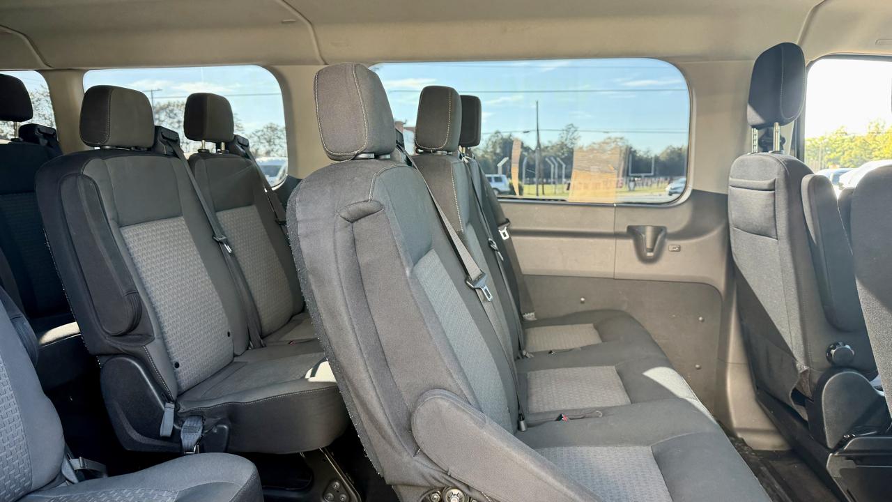 Ford Transit Passenger Wagon  2021
