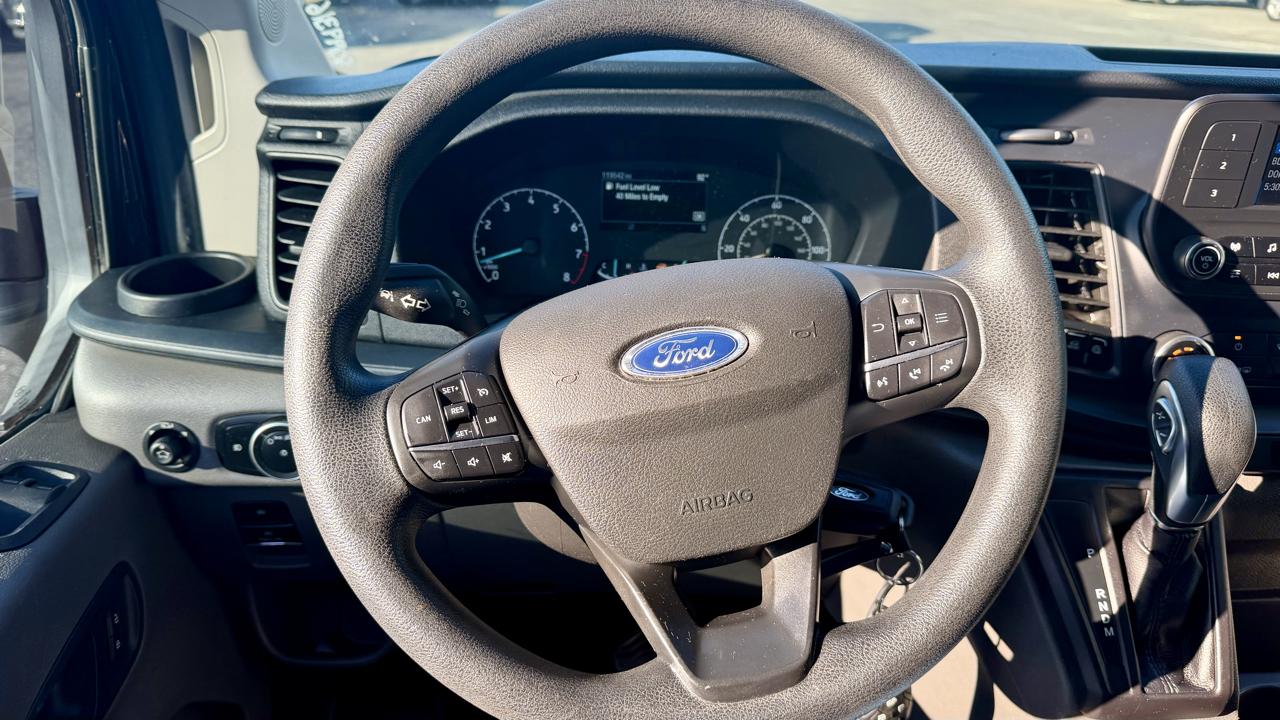 Ford Transit Passenger Wagon  2021