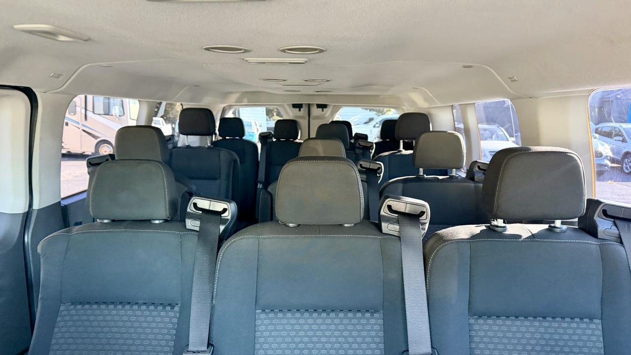 Ford Transit Passenger Wagon  2021