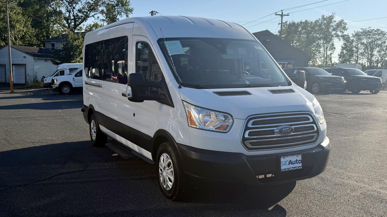 Ford Transit Passenger Wagon  2019