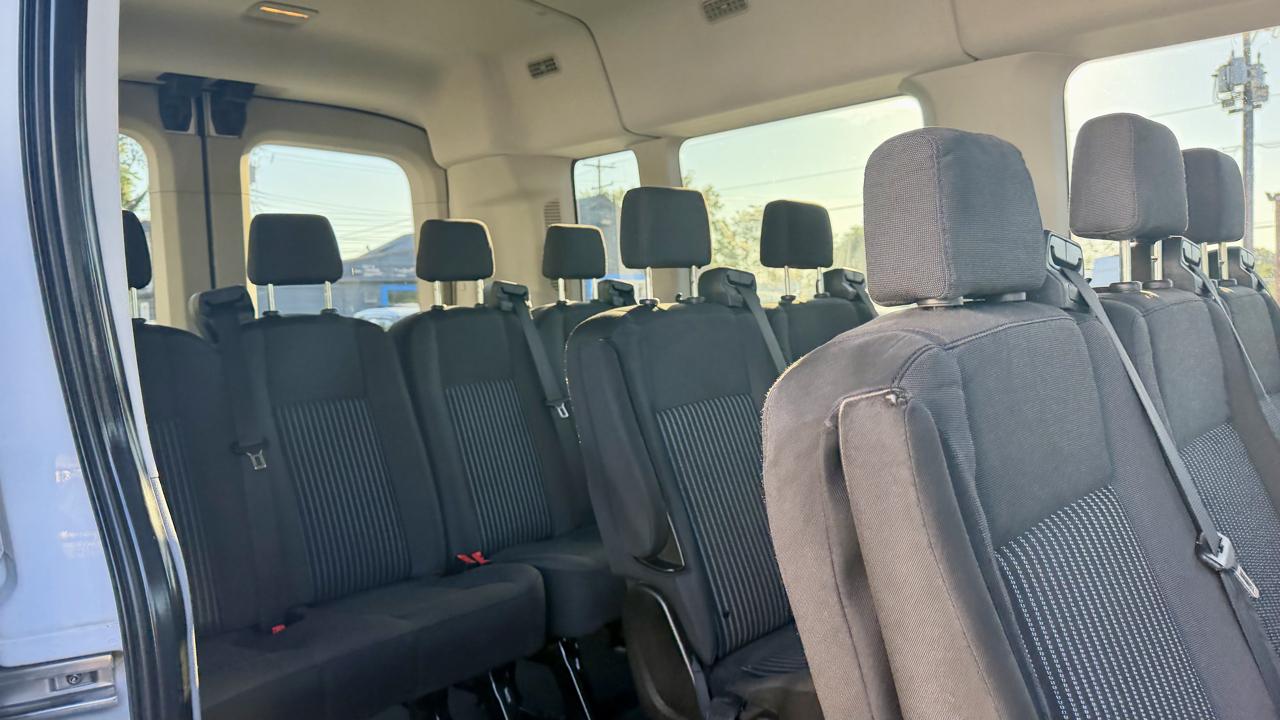 Ford Transit Passenger Wagon  2019