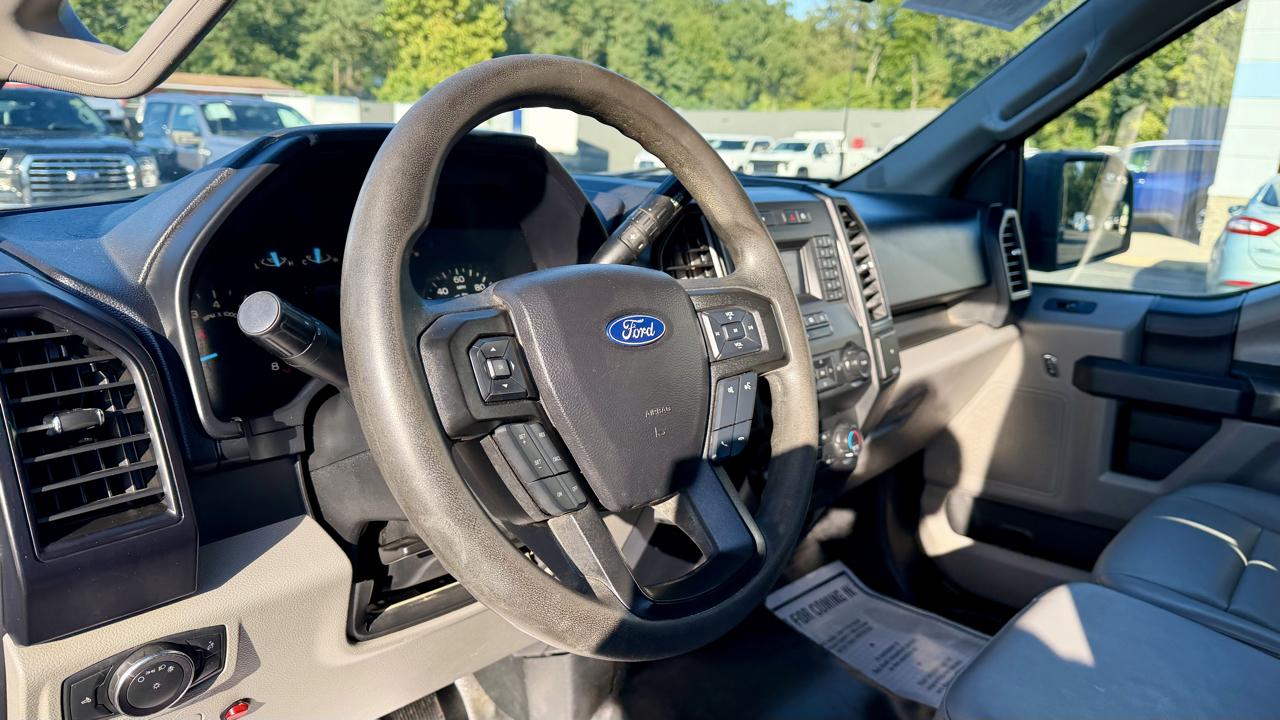 Ford F-150 XL 4WD Reg Cab 8' Box 2020