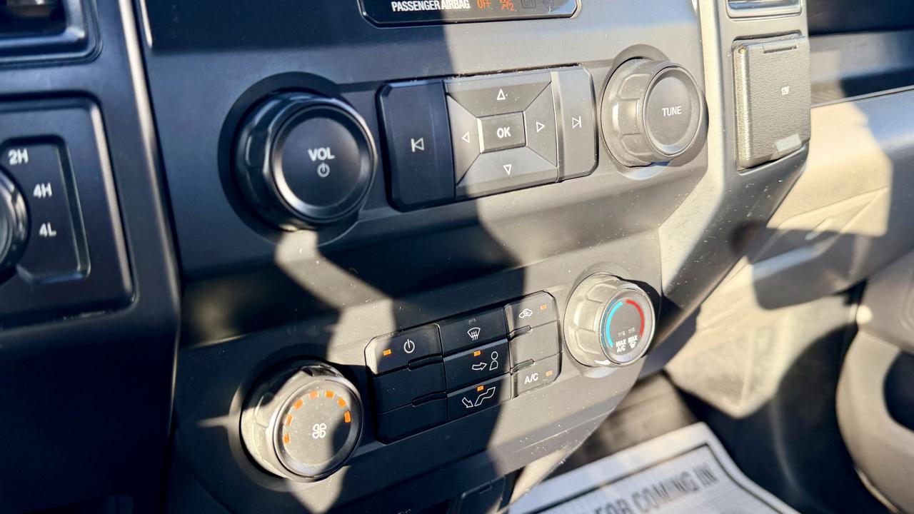 Ford F-150 XL 4WD Reg Cab 8' Box 2020