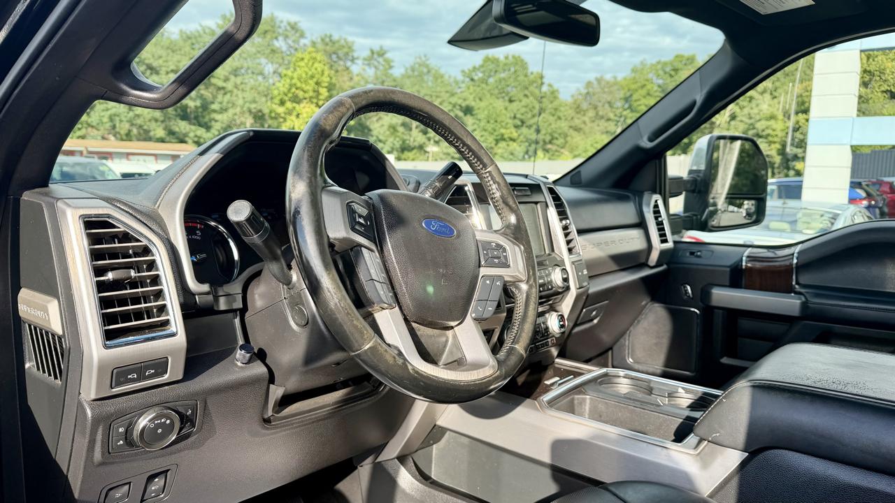 Ford F-250 photo 17