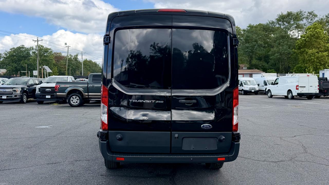 Ford Transit Van  2017