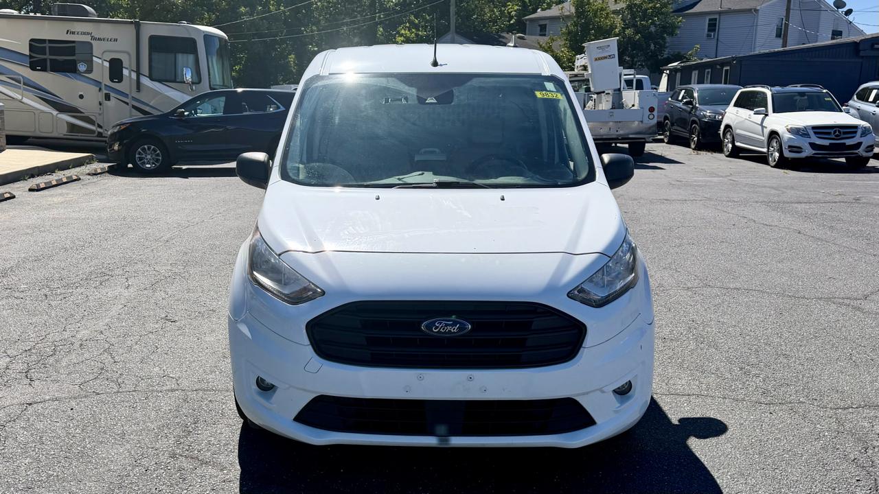 Ford Transit Connect photo 3