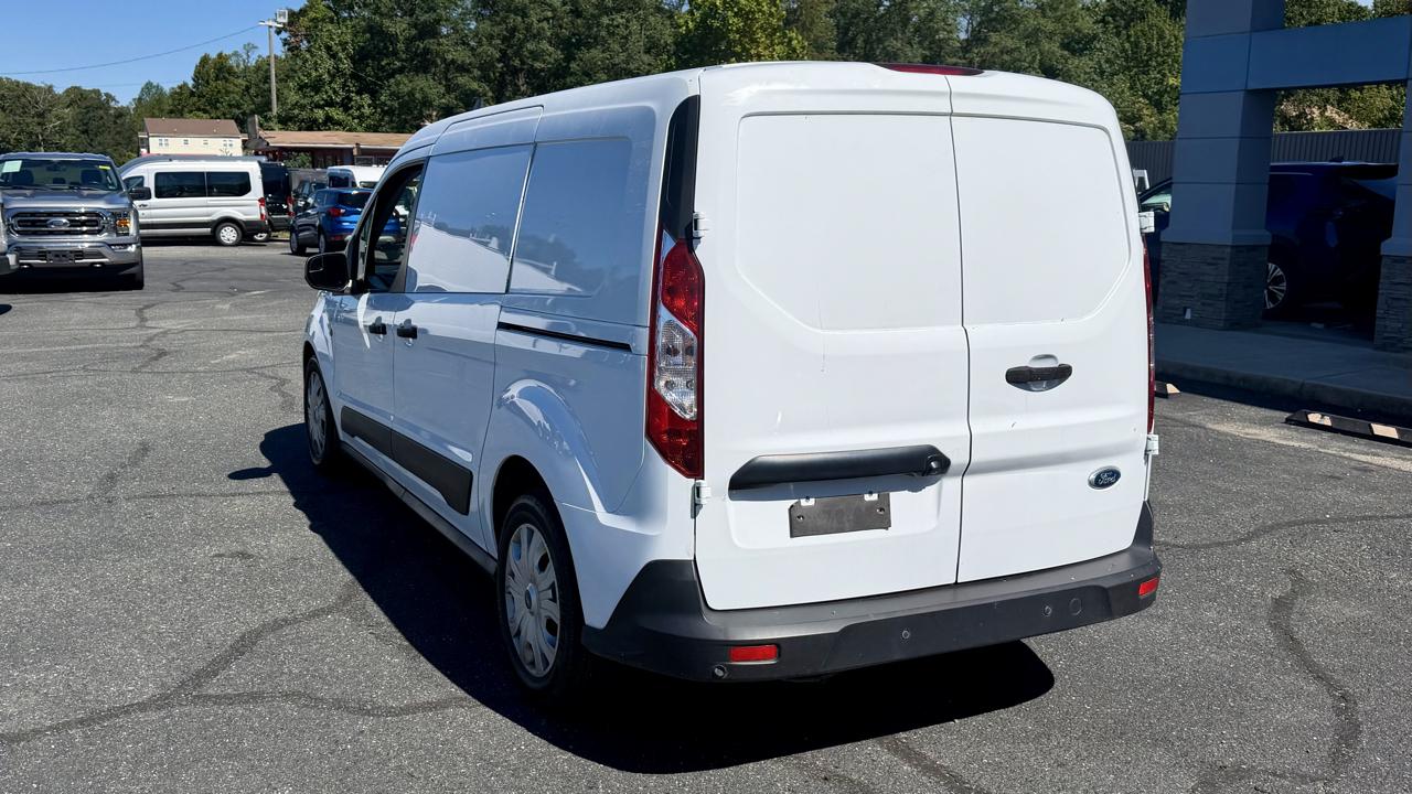 Ford Transit Connect photo 10
