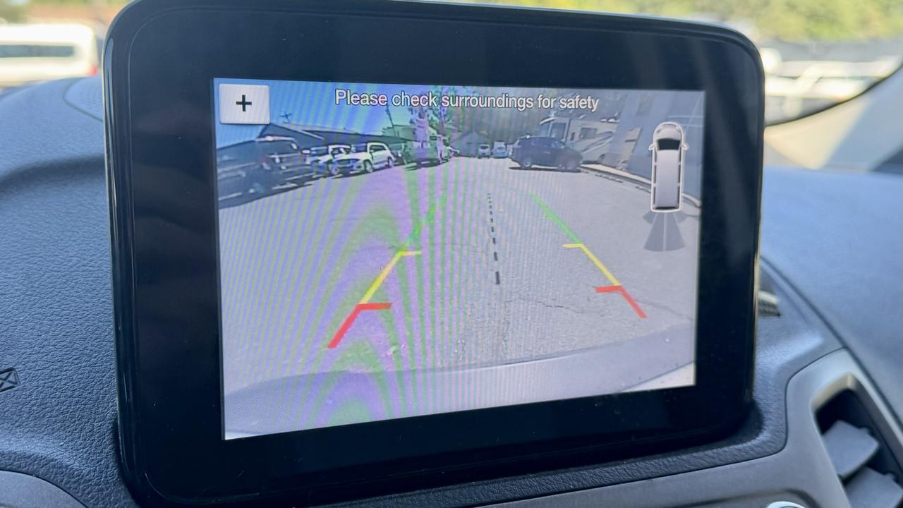 Ford Transit Connect photo 23