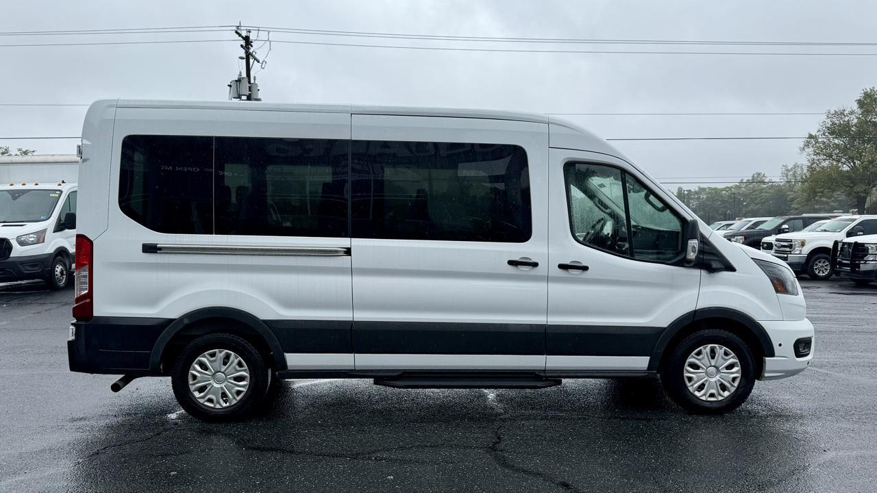 Ford Transit Passenger Wagon  2026