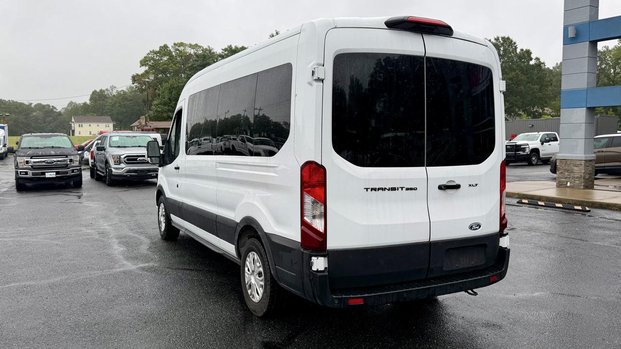 Ford Transit Passenger Wagon  2026