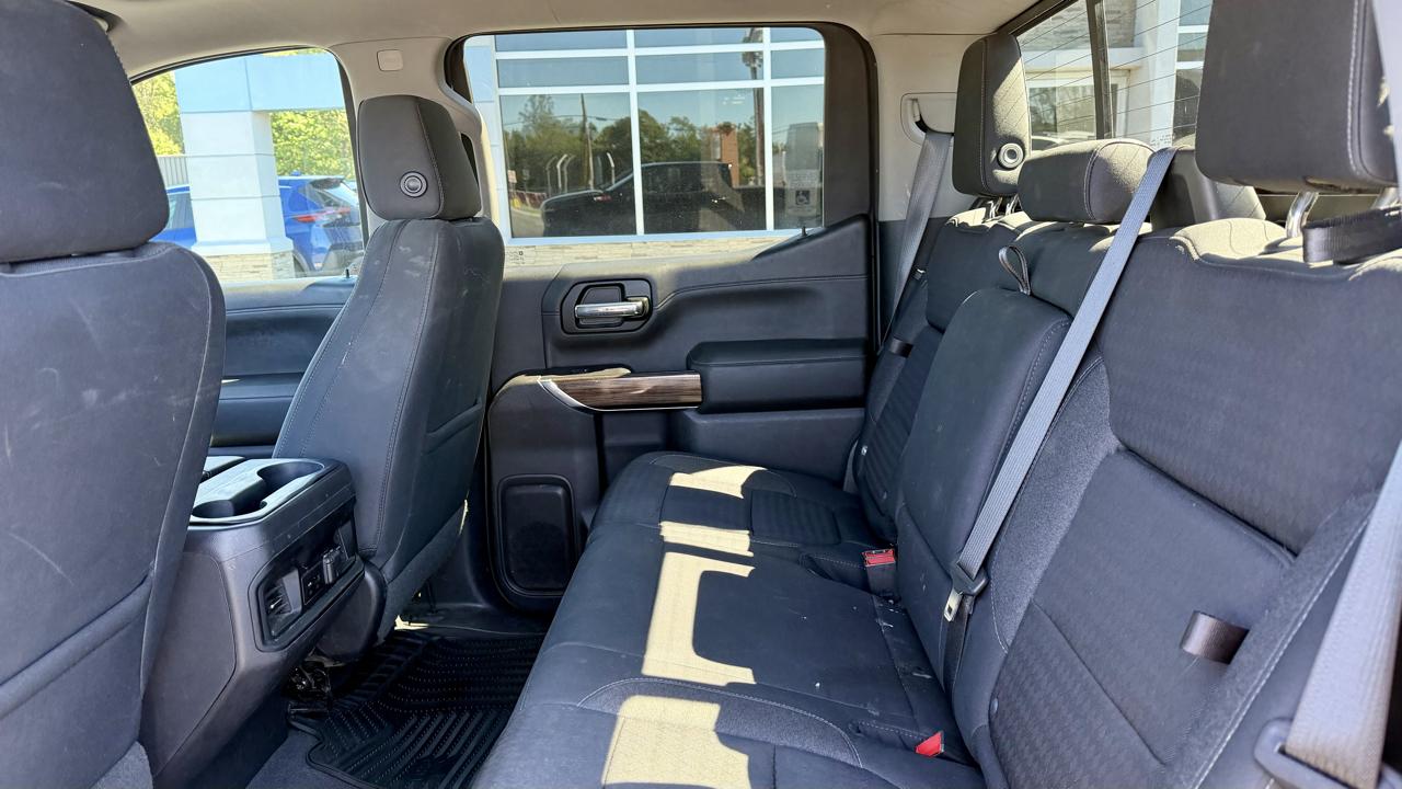 Chevrolet Silverado photo 15
