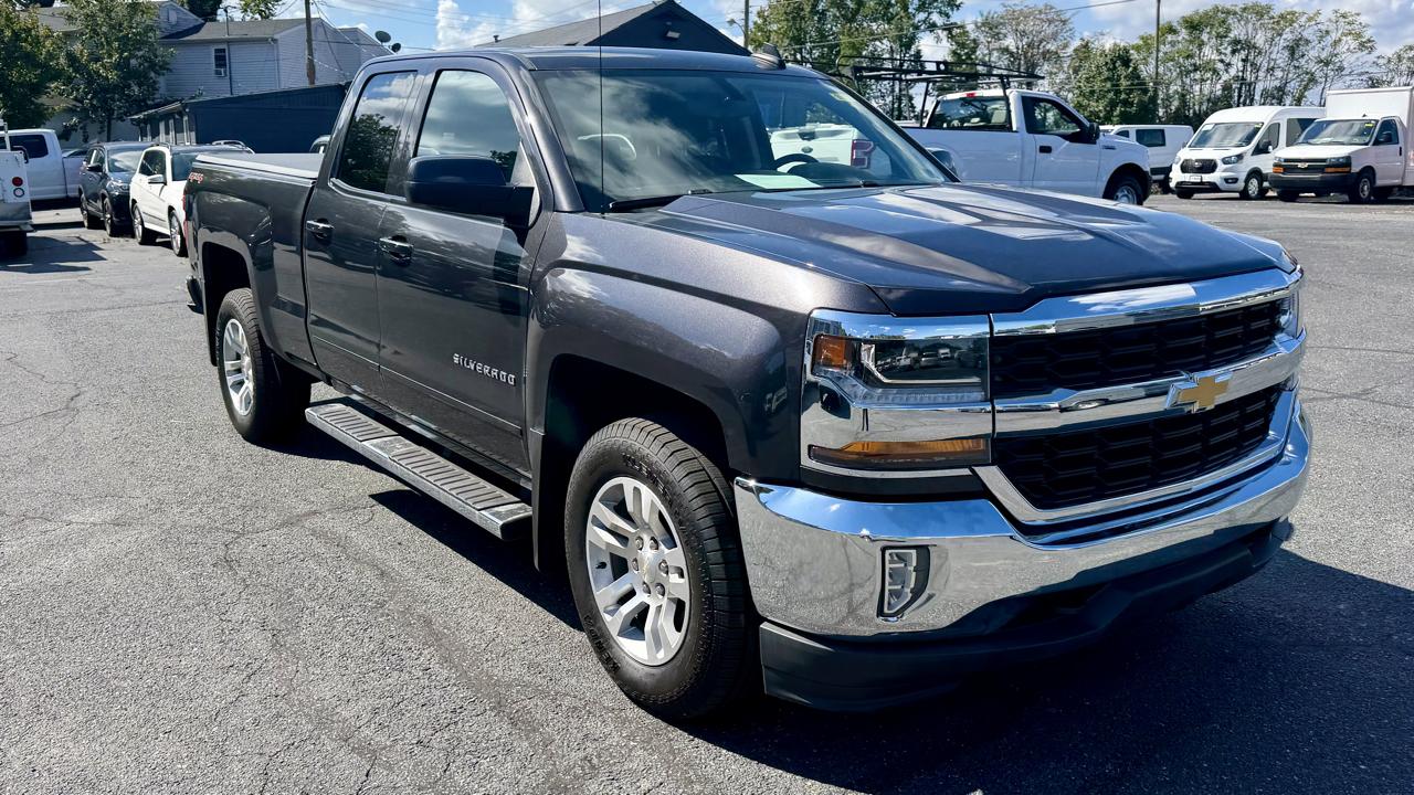 Chevrolet Silverado 1500 4WD Double Cab 143.5" LT w/1LT 2016