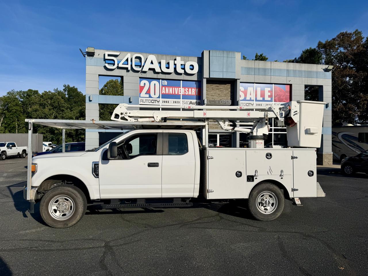 Ford Super Duty F-350 SRW  2021
