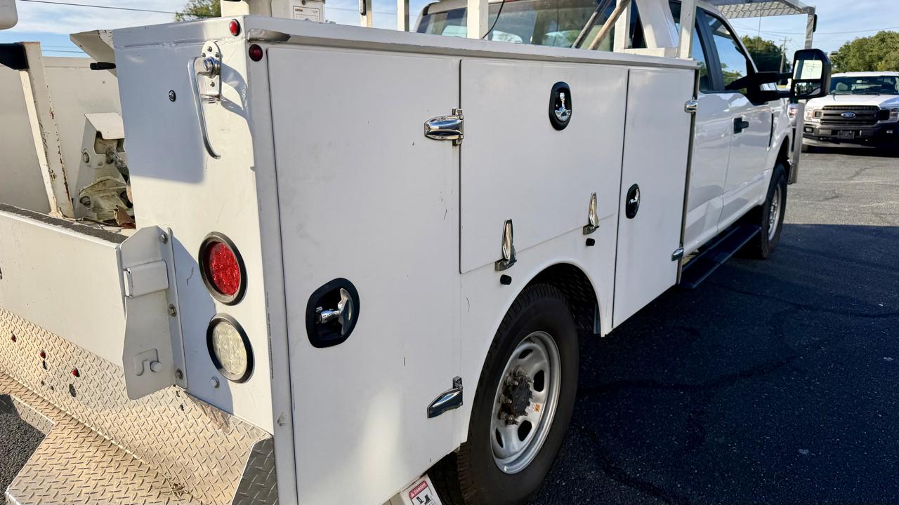 Ford Super Duty F-350 SRW  2021
