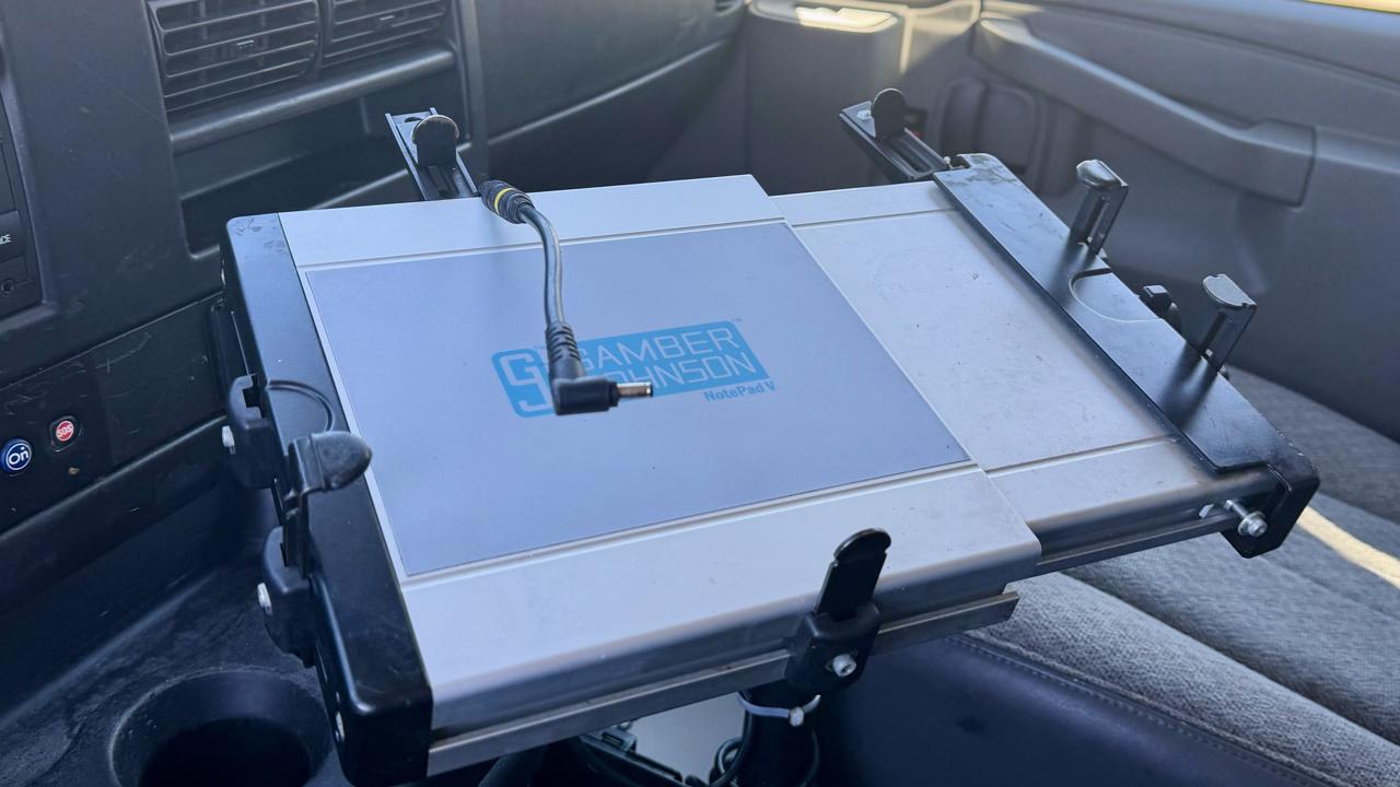 GMC Savana Cargo Van  2022