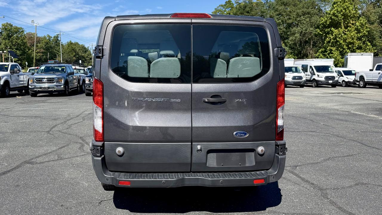 Ford Transit photo 7