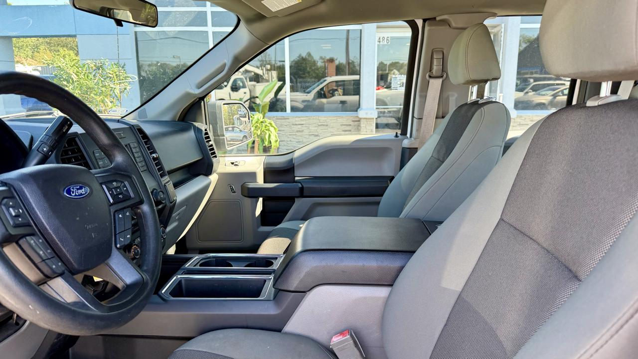 Ford F-150 photo 11