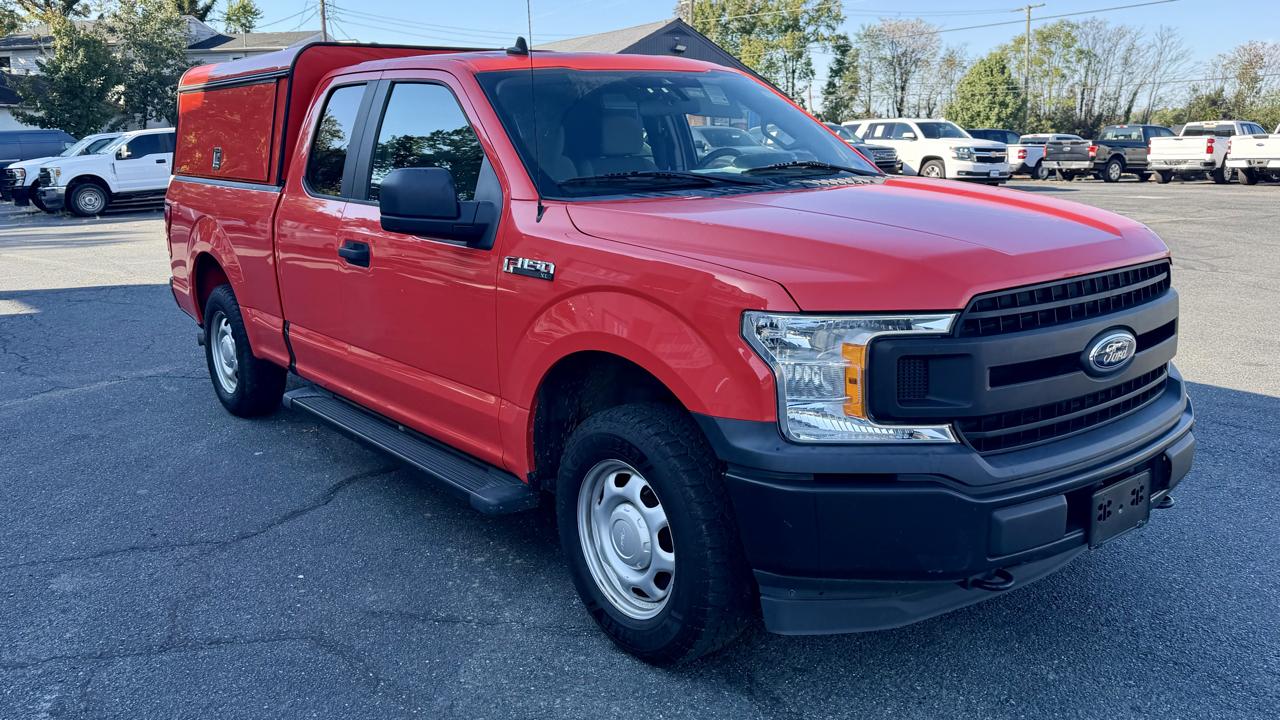 Ford F-150 photo 2