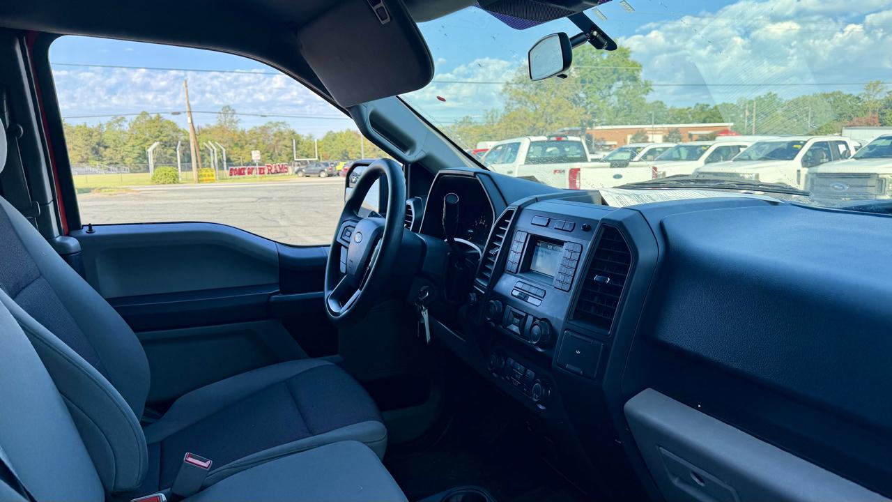 Ford F-150 photo 13
