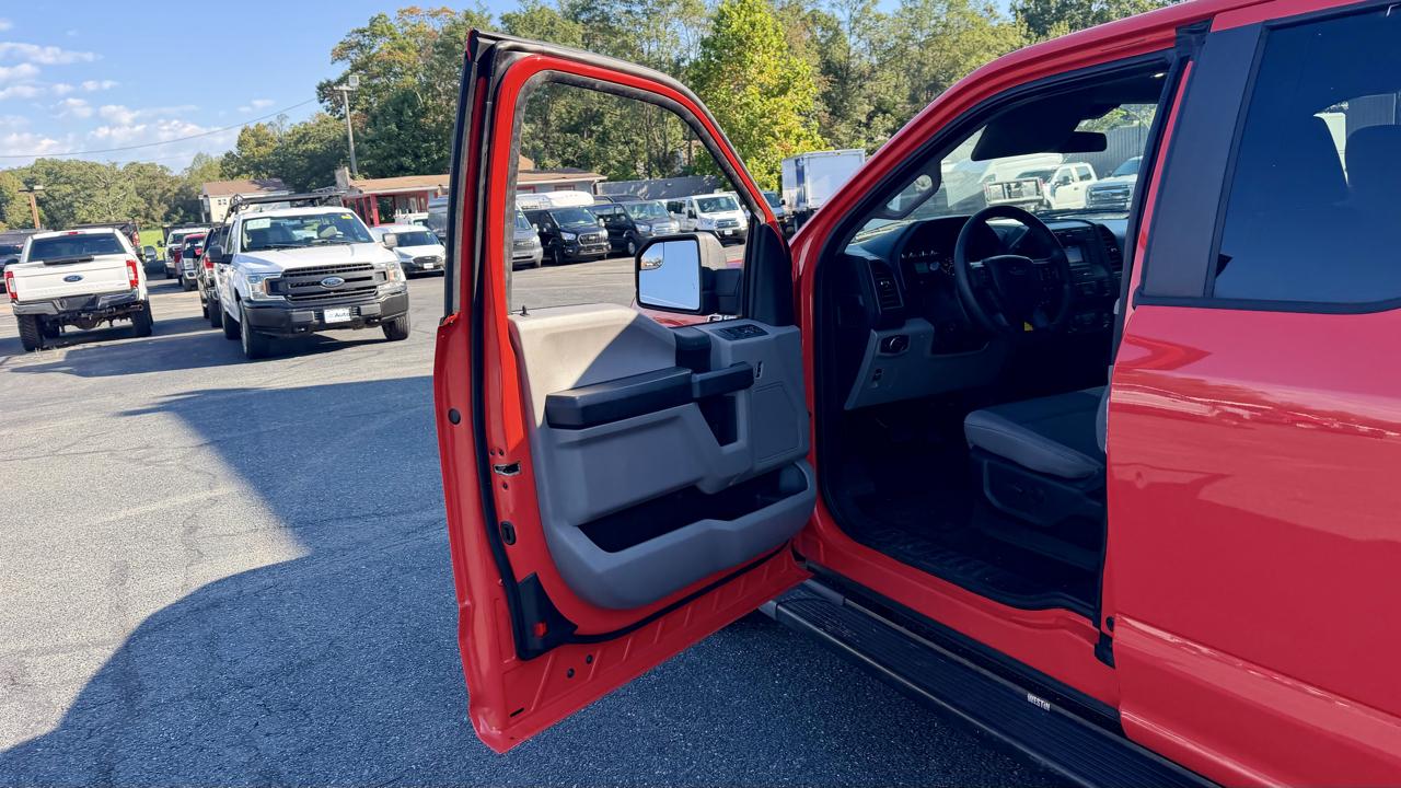 Ford F-150 photo 16