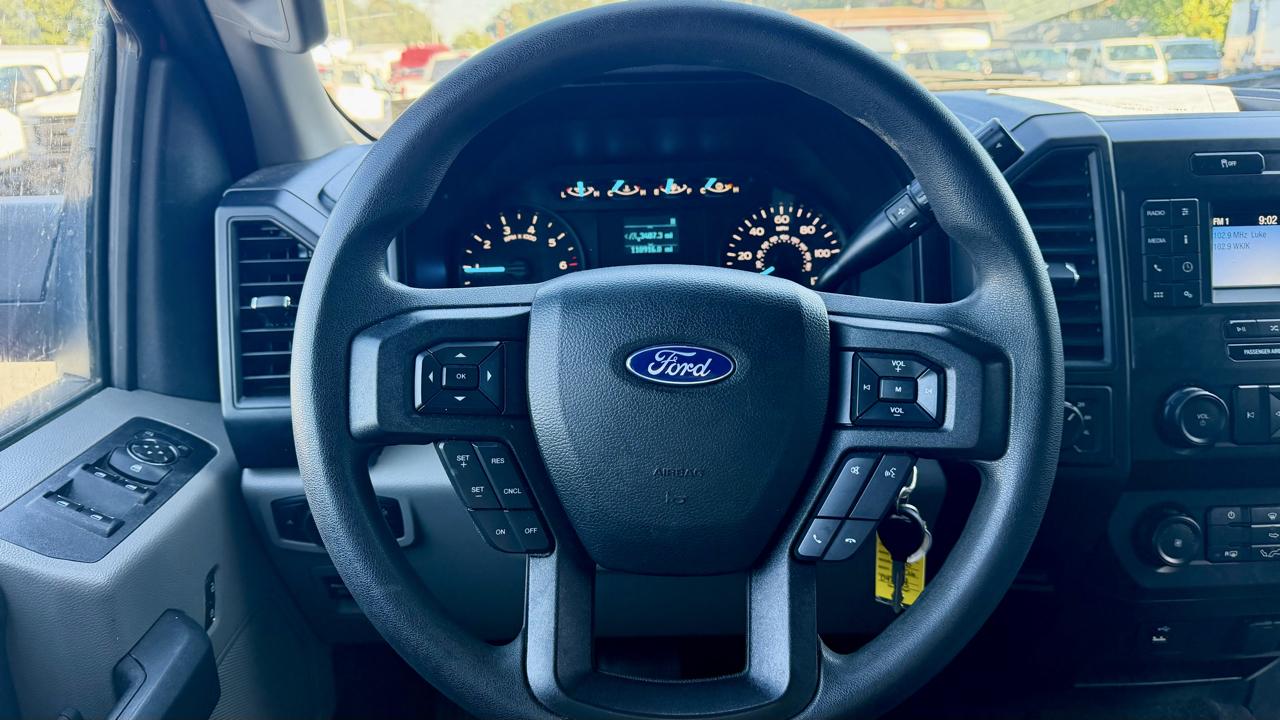 Ford F-150 photo 17