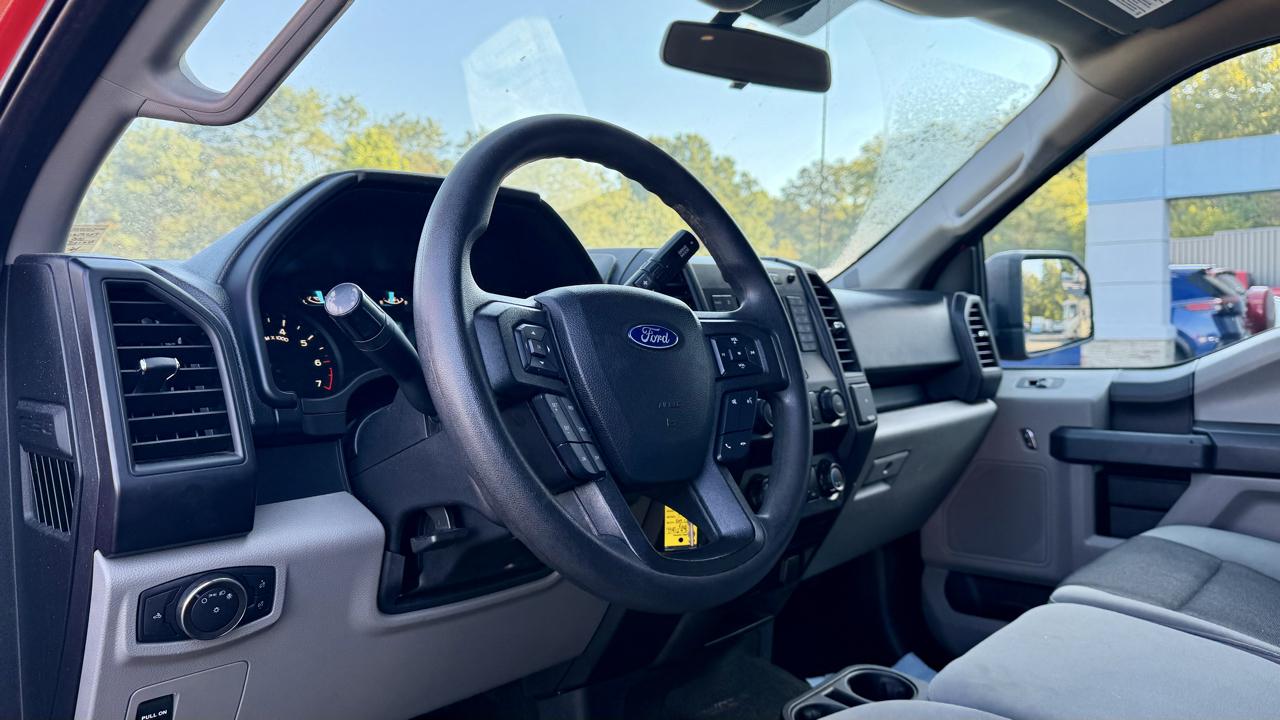 Ford F-150 photo 18