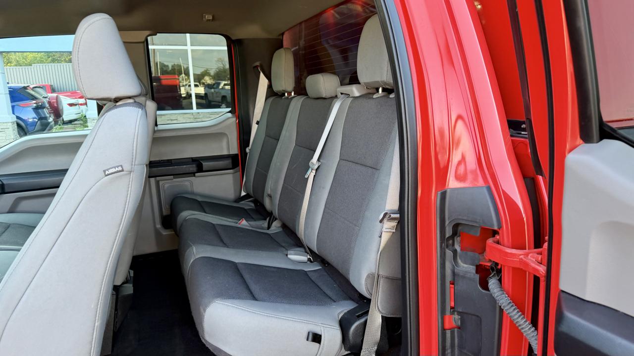 Ford F-150 photo 19