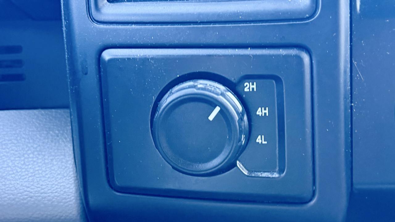 Ford F-150 photo 25