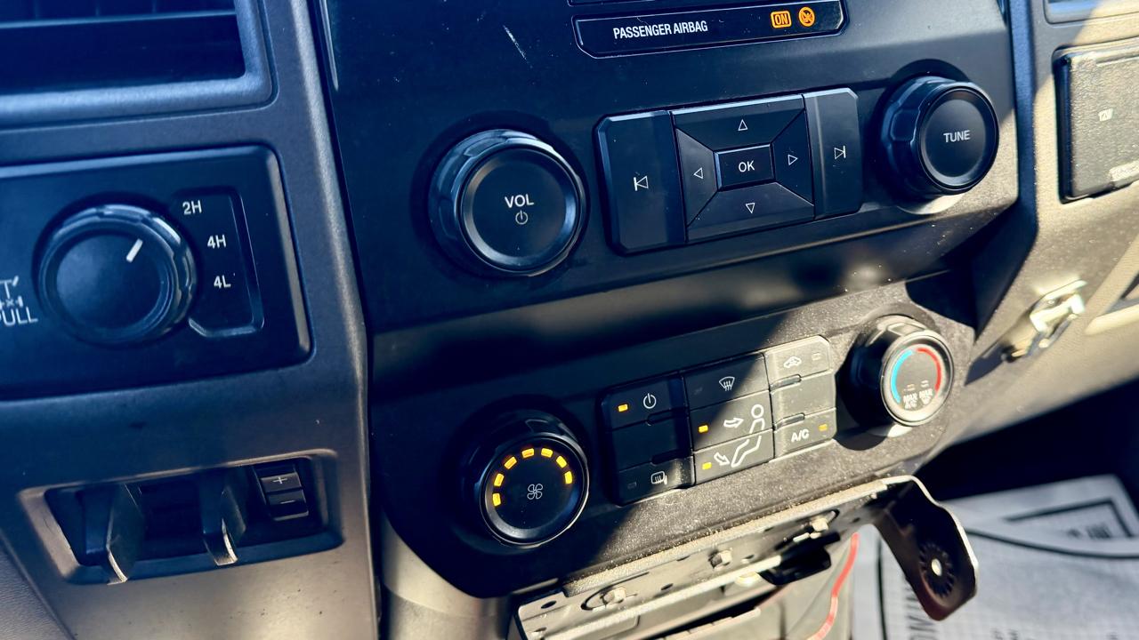 Ford F-350 photo 27