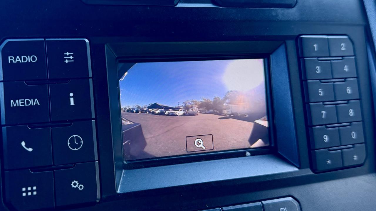 Ford F-350 photo 28