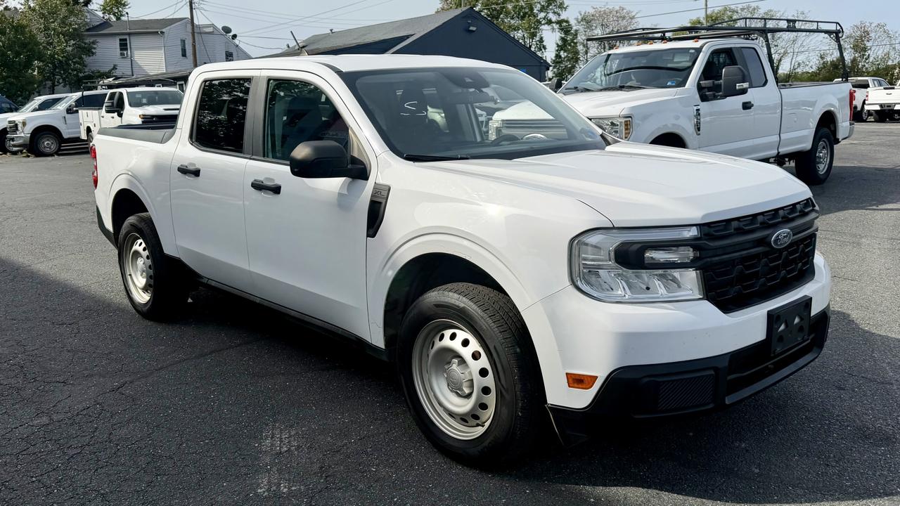 Ford Maverick photo 2