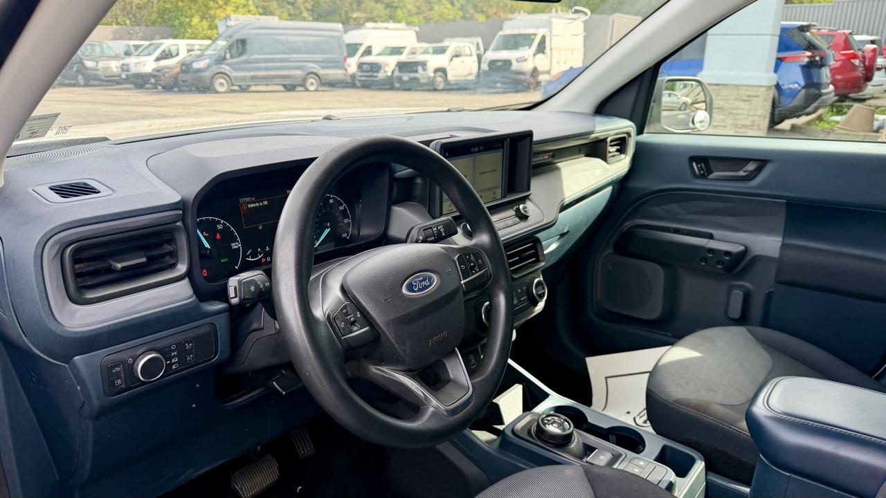 Ford Maverick photo 24