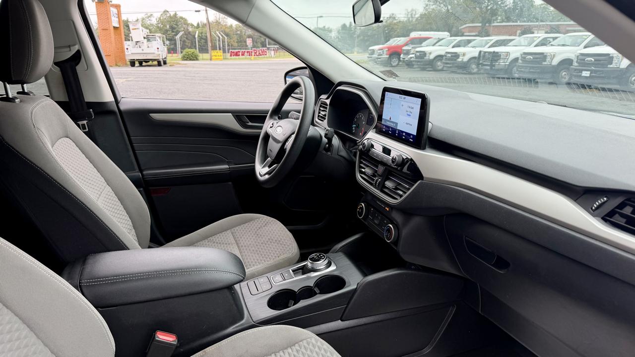 Ford Escape SE FWD 2022