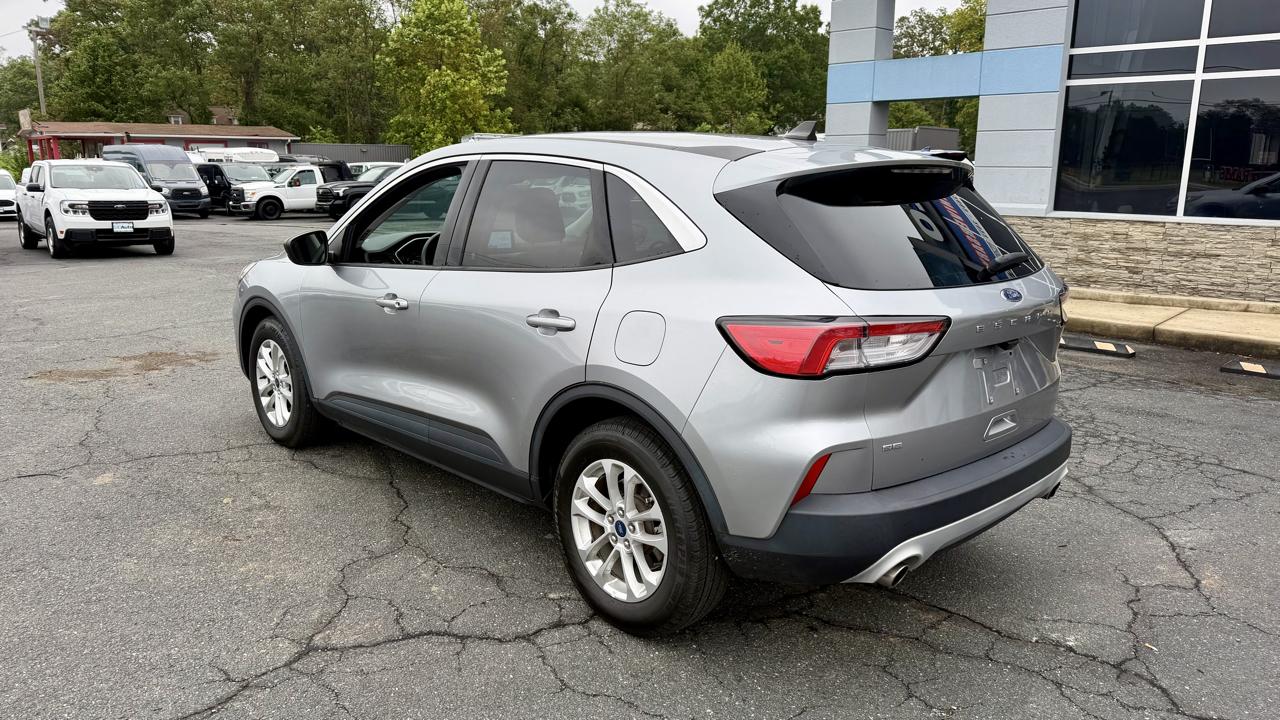 Ford Escape SE FWD 2022