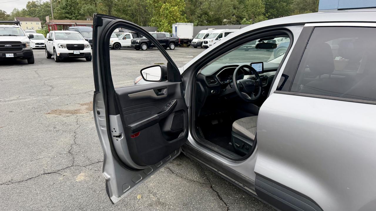 Ford Escape SE FWD 2022