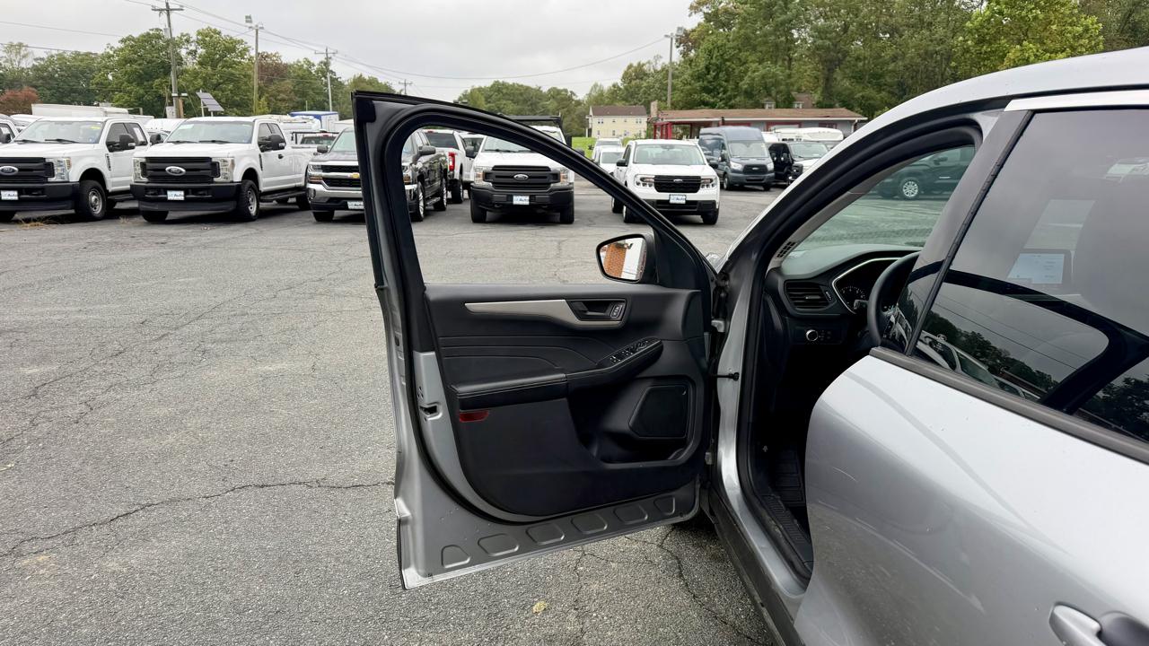 Ford Escape SE FWD 2022