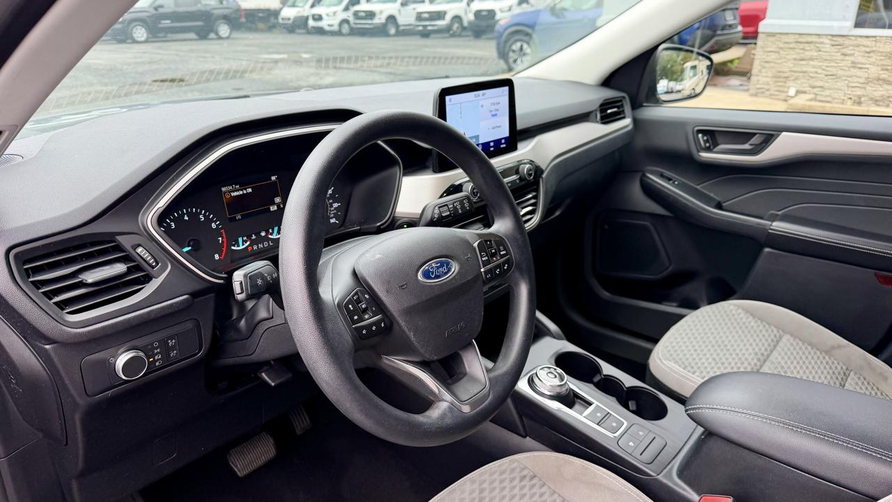 Ford Escape SE FWD 2022