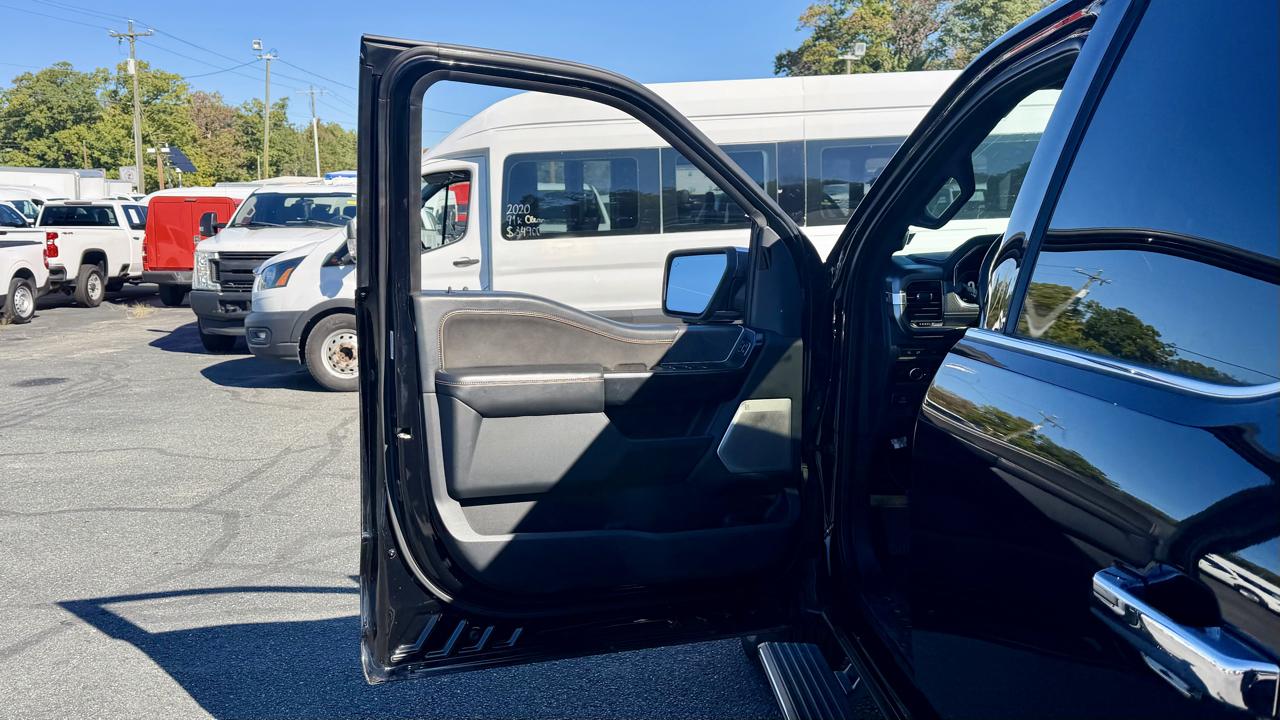Ford F-150 Platinum 4WD SuperCrew 5.5' Box 2021