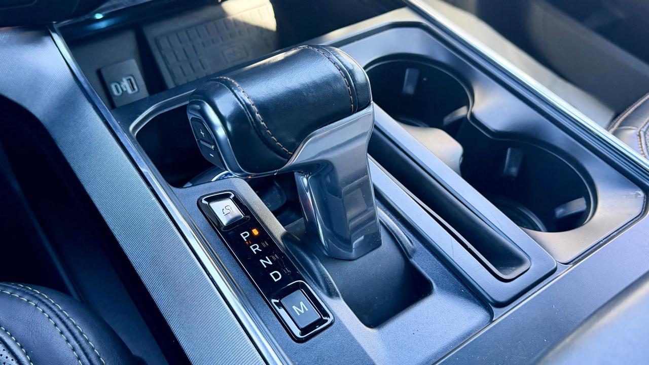 Ford F-150 Platinum 4WD SuperCrew 5.5' Box 2021