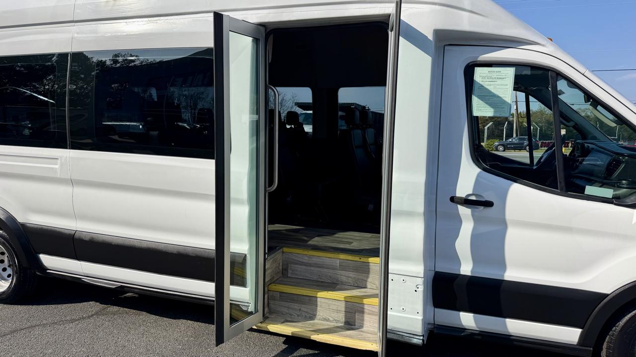Ford Transit Passenger Wagon  2020