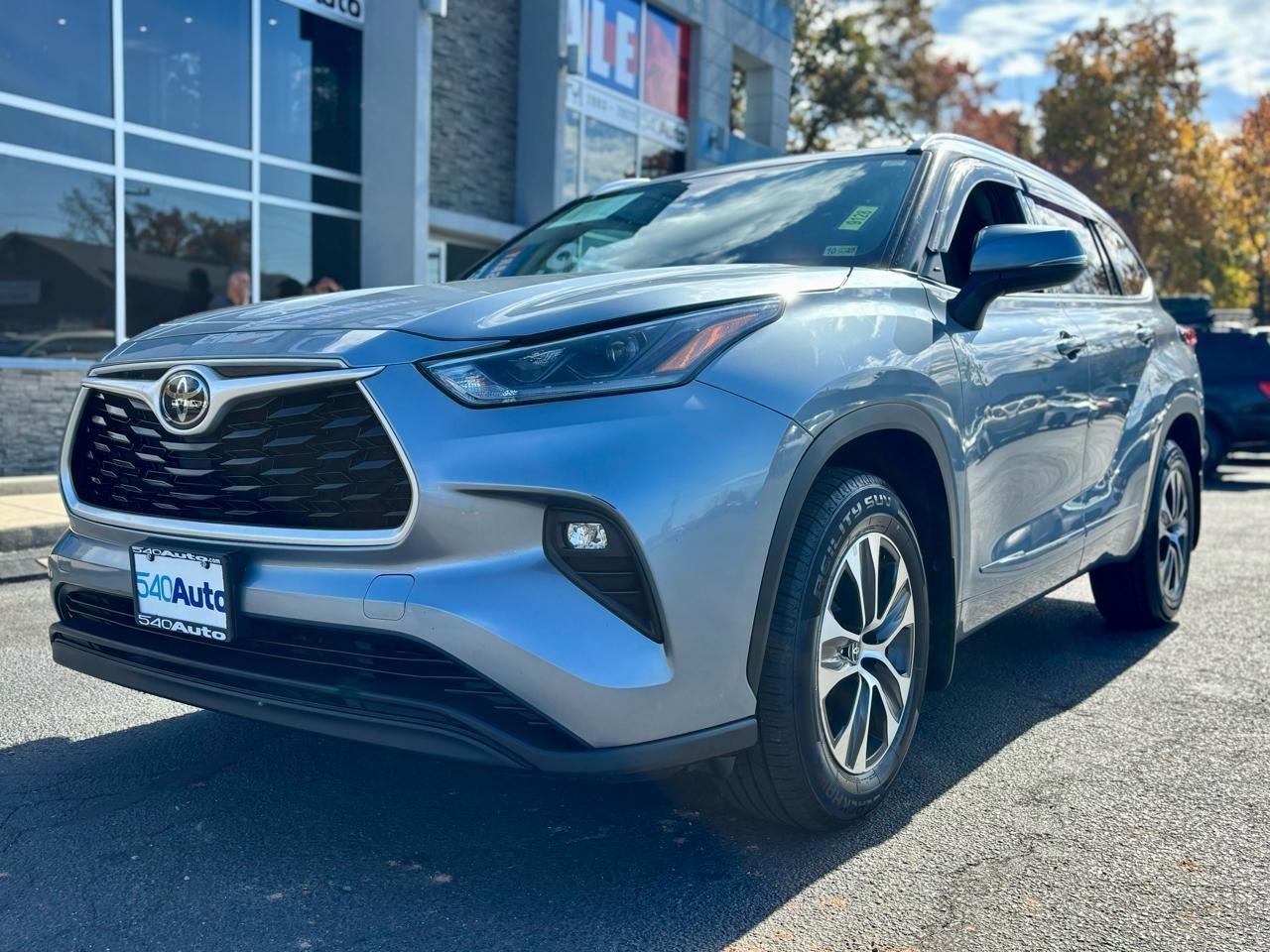 Toyota Highlander  2021