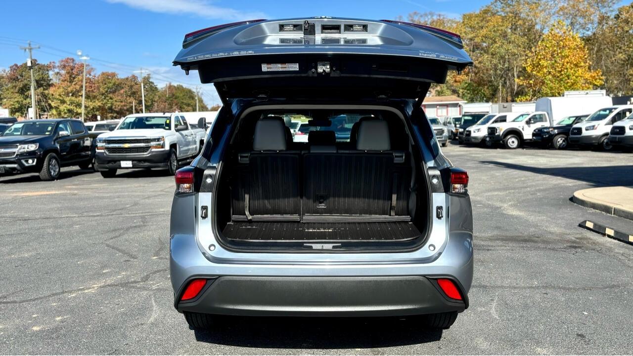 Toyota Highlander  2021