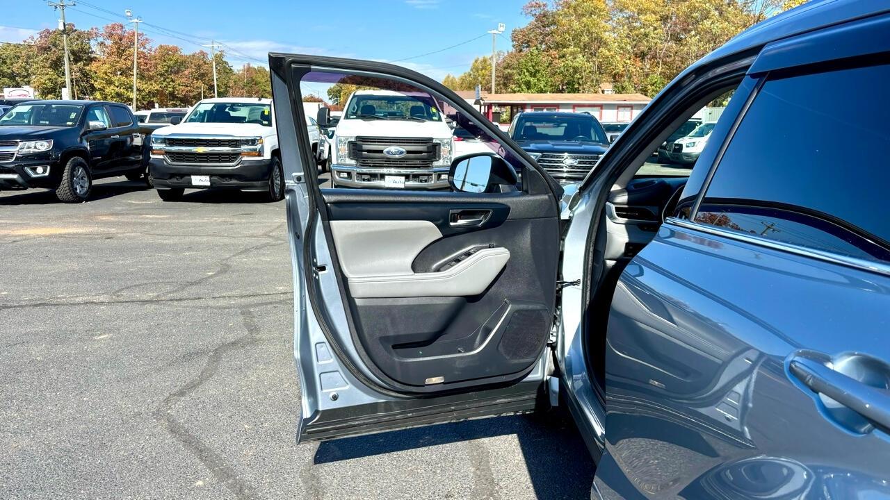 Toyota Highlander  2021