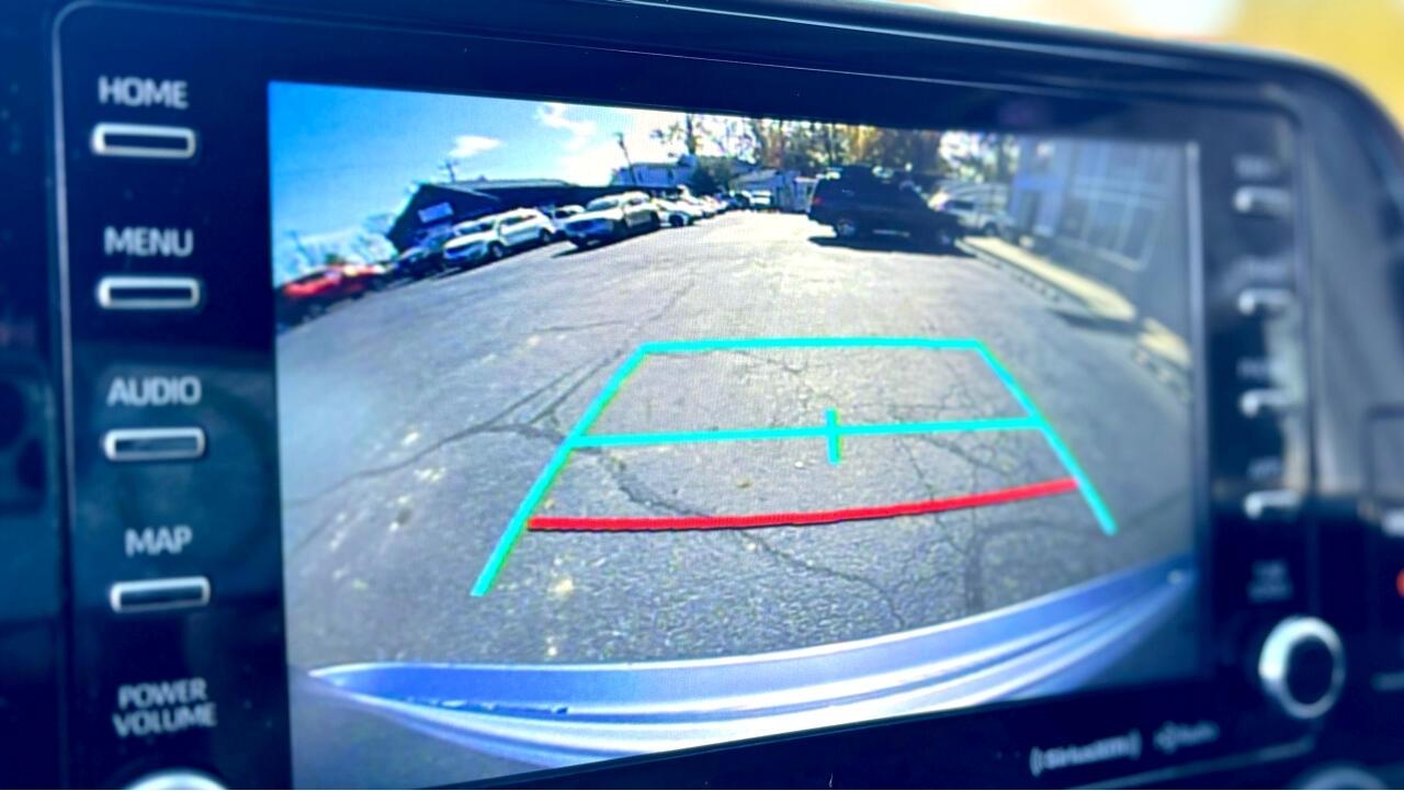 Toyota Highlander  2021