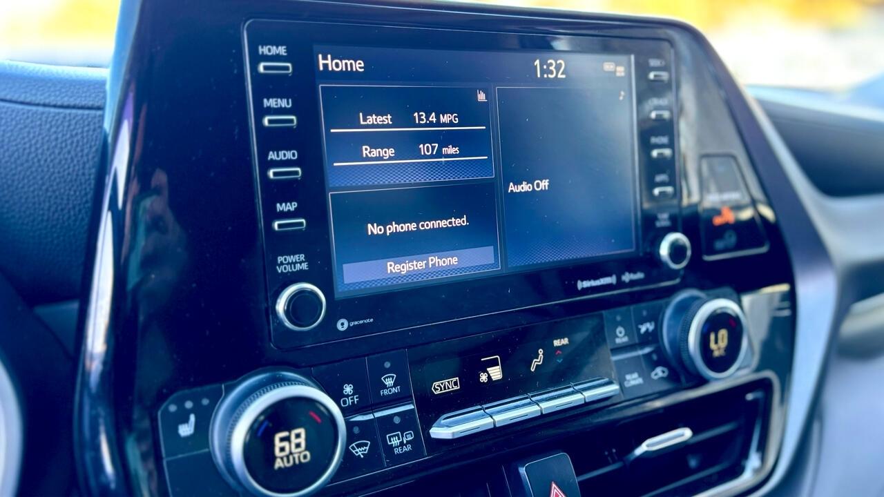 Toyota Highlander  2021